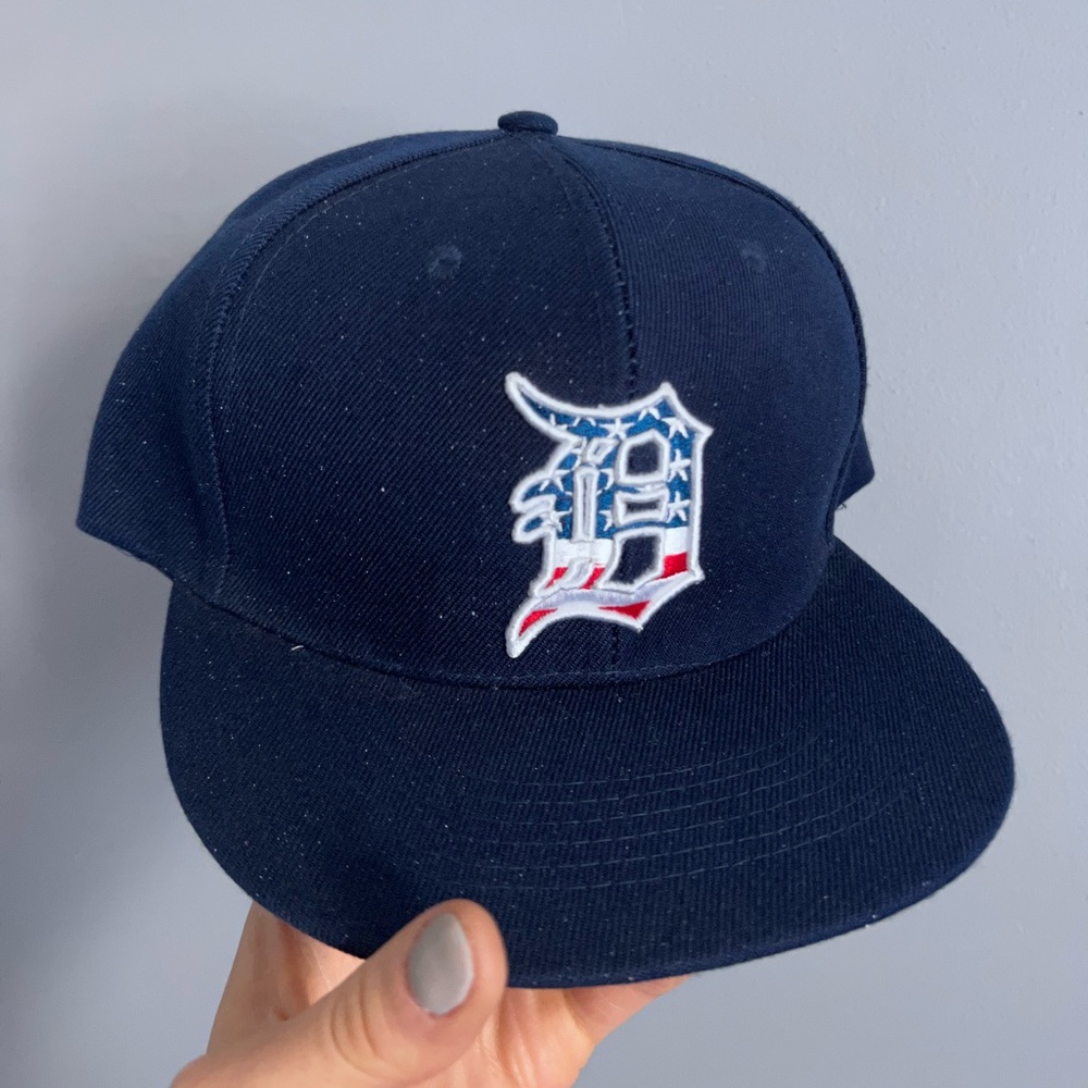 Miller Light Detroit 4th of July hat addition